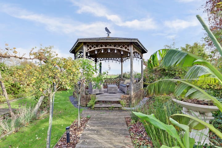 Photo 36 of Veerweg 10