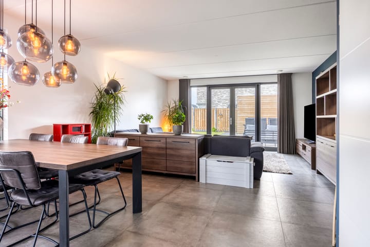 Photo 11 of Olympia 37