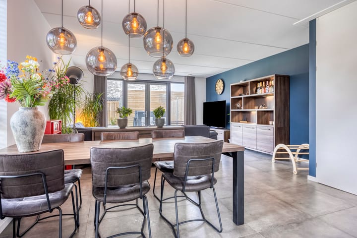 Photo 12 of Olympia 37