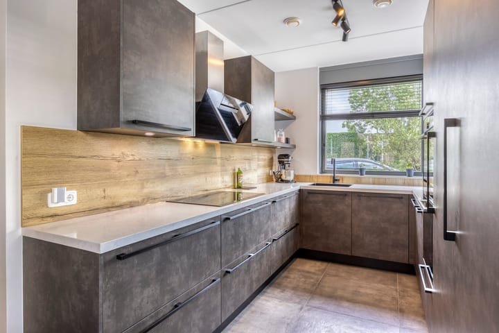 Photo 15 of Olympia 37