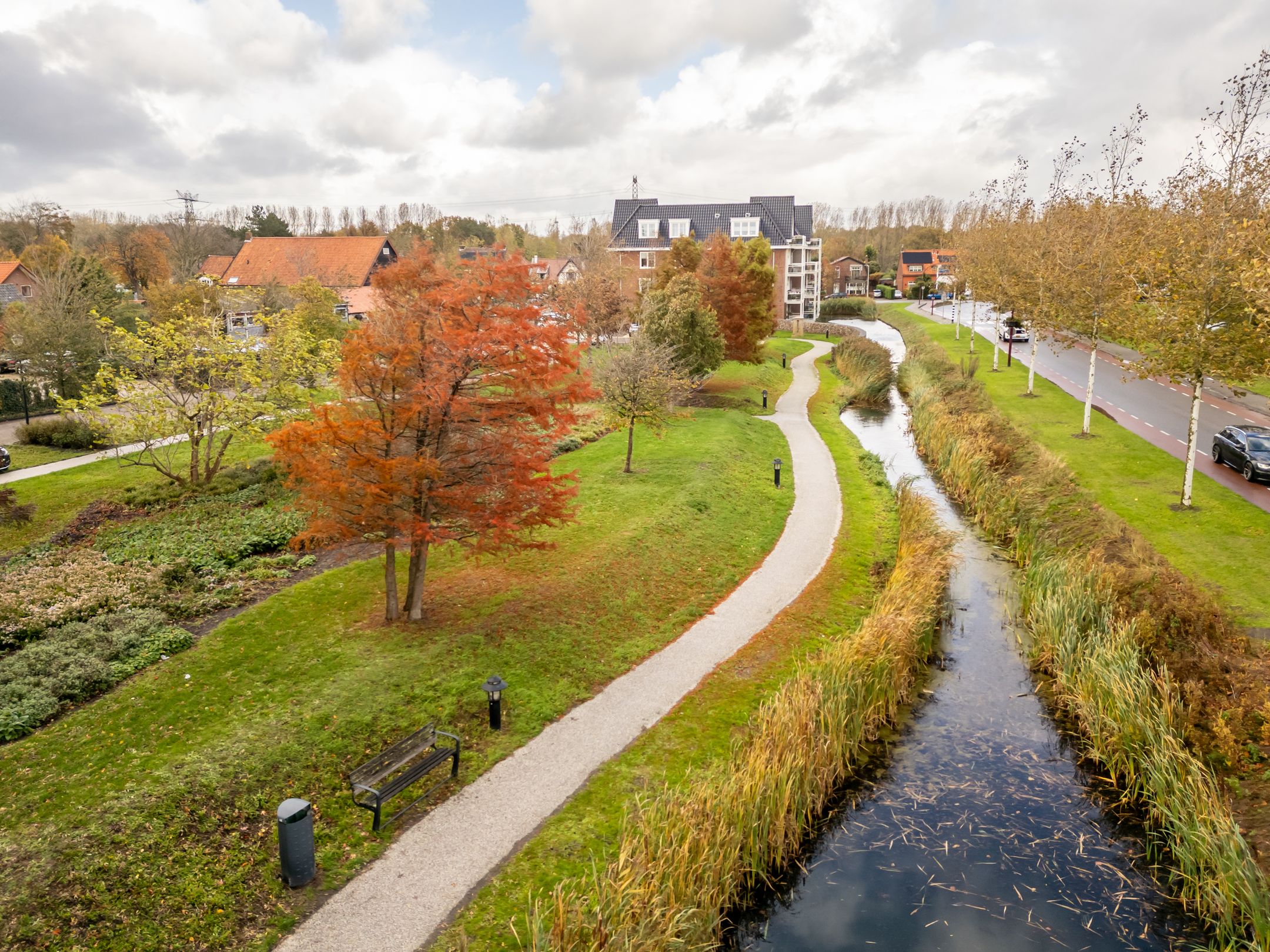 Photo 42 of de Ruy 98