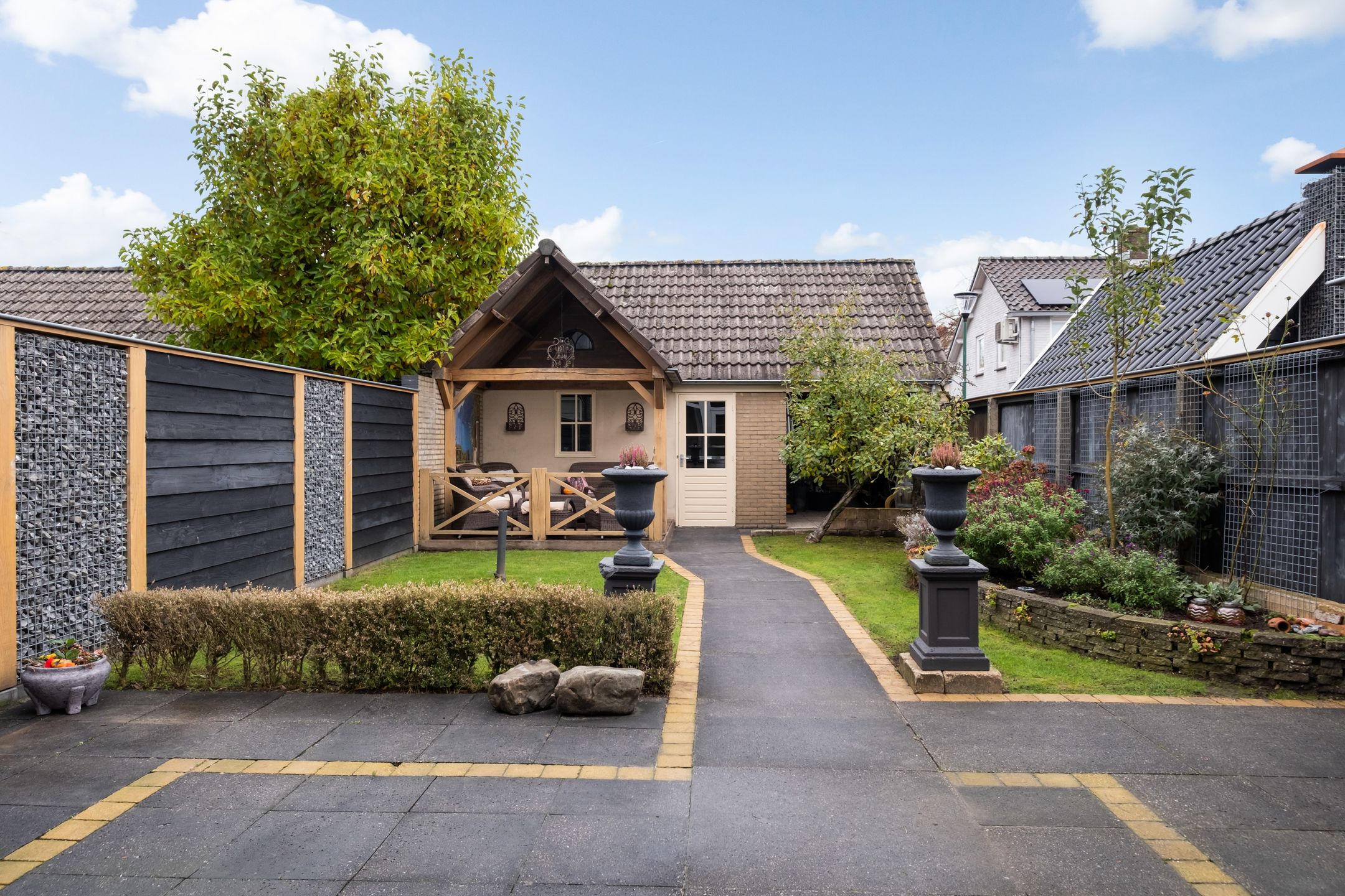 Foto 30 van Duyst van Voorhoutweg 43