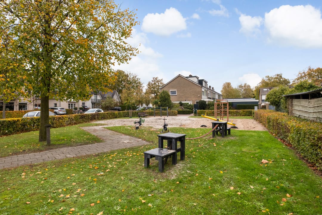 Foto 38 van Duyst van Voorhoutweg 43