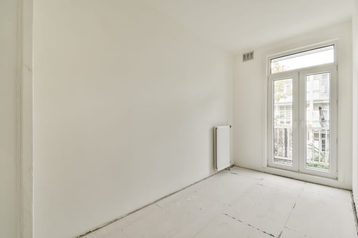 Foto 11 van Van Spilbergenstraat 18-2