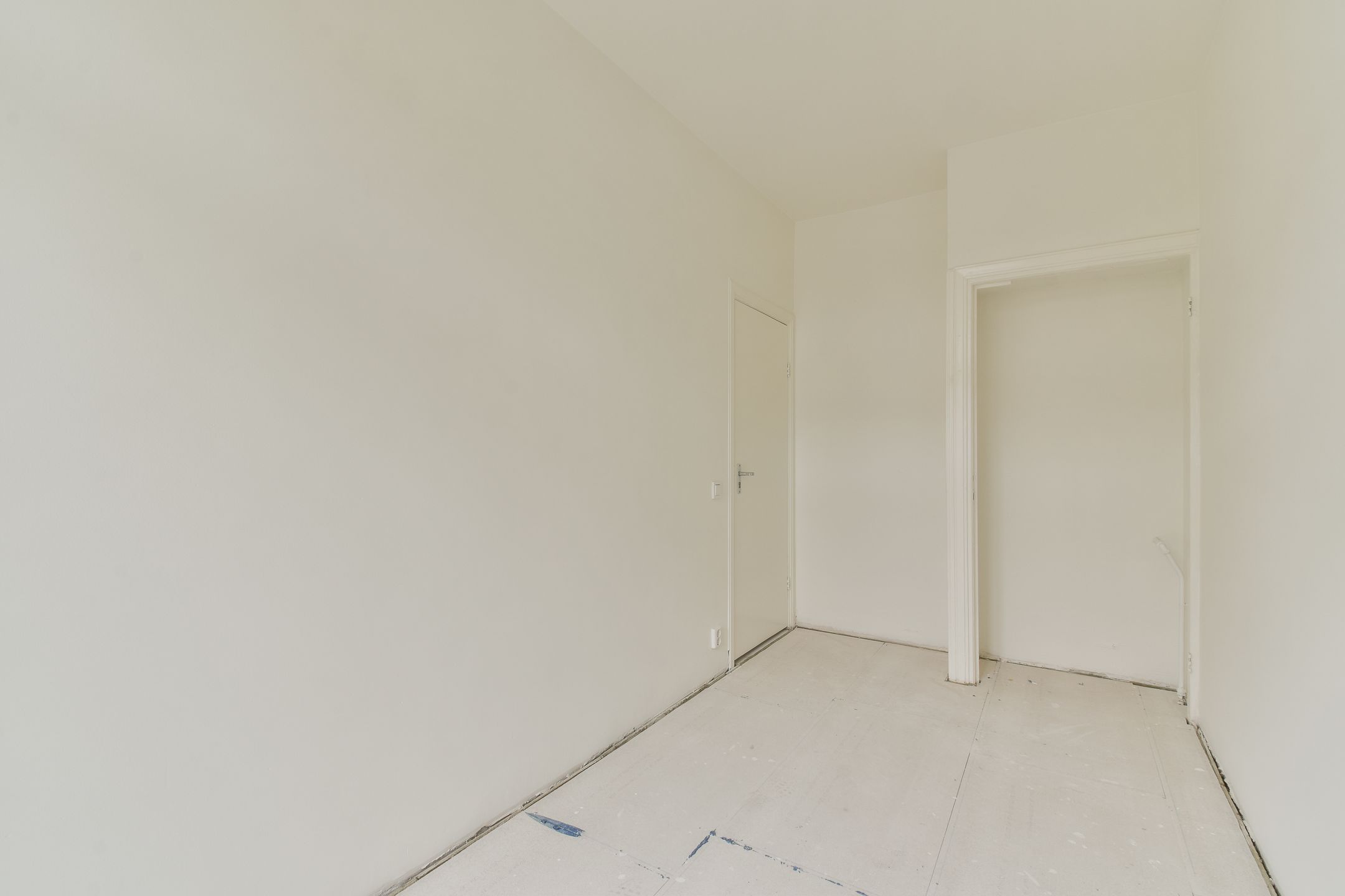 Photo 12 of Van Spilbergenstraat 18-2