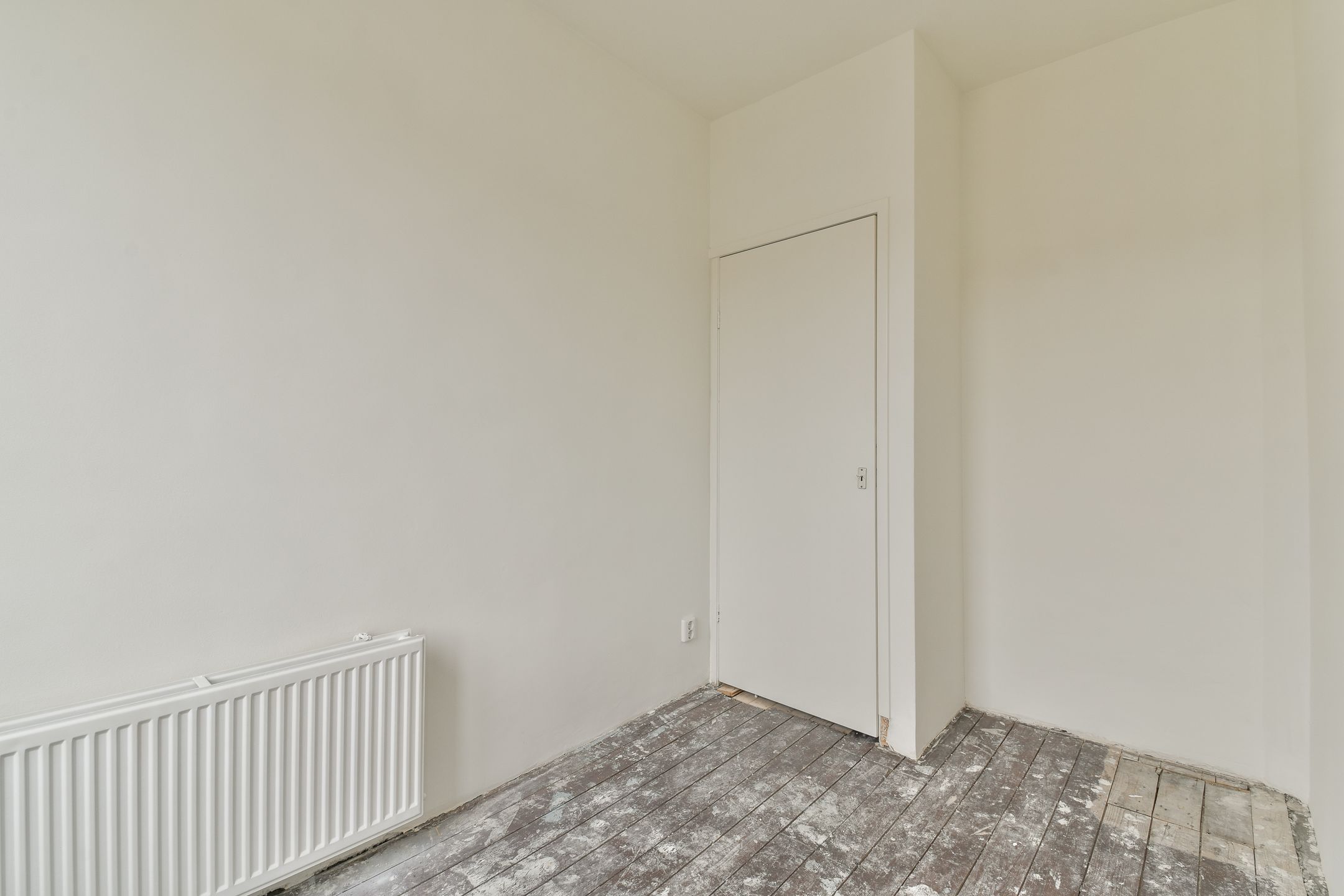 Photo 27 of Van Spilbergenstraat 18-2