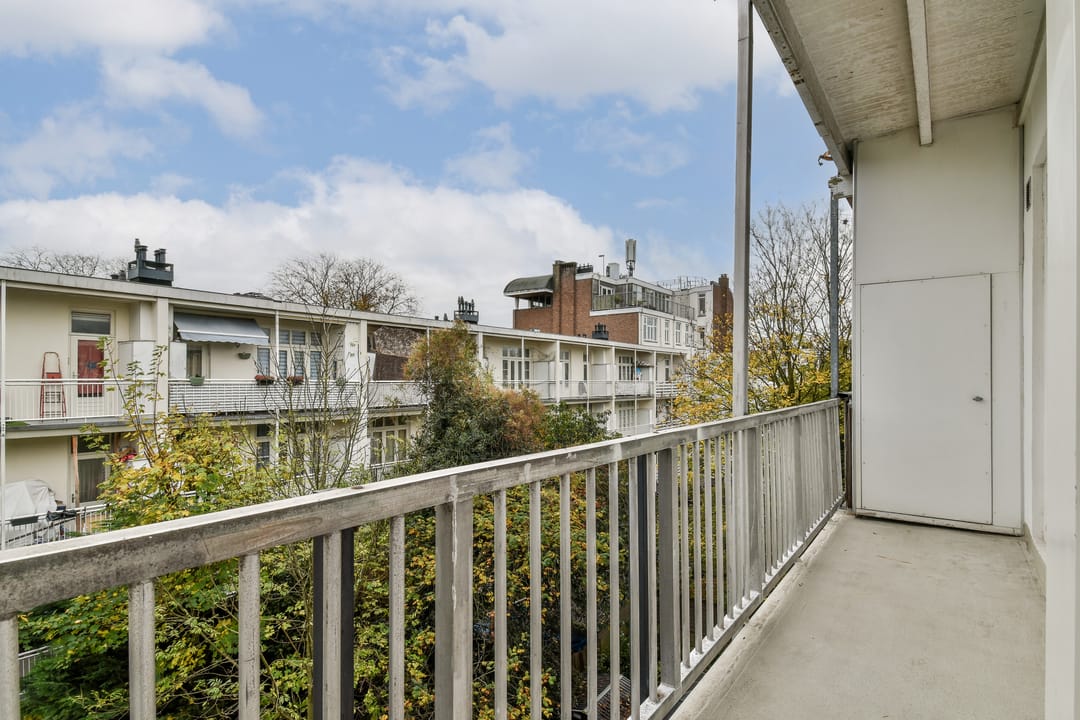 Photo 32 of Van Spilbergenstraat 18-2