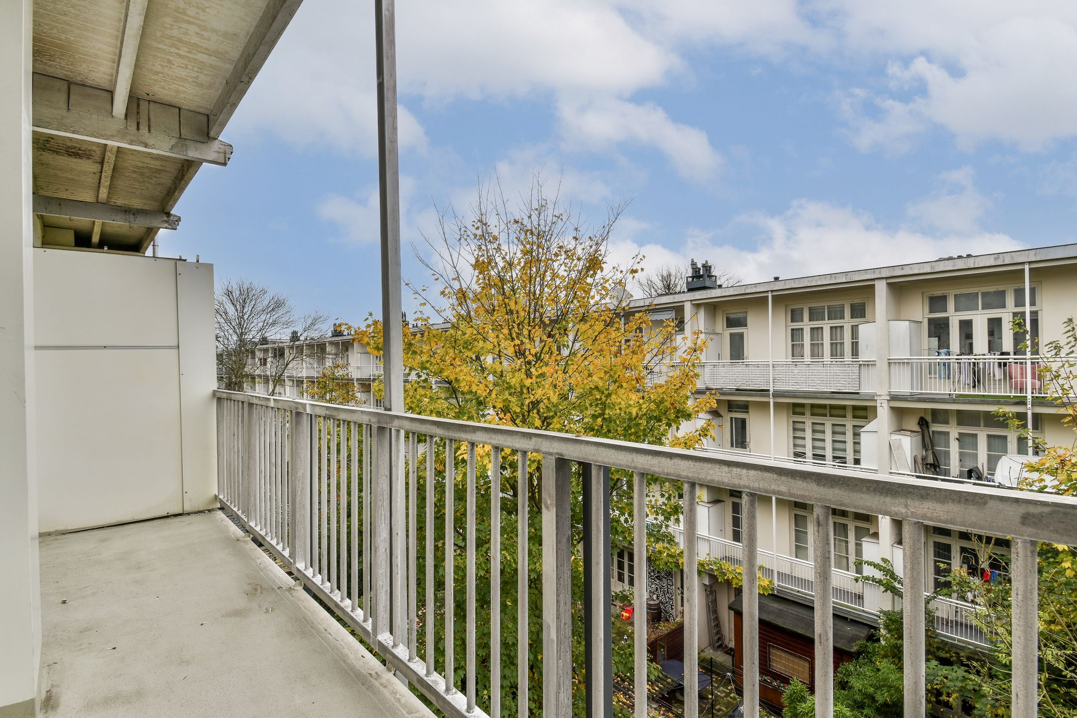 Photo 33 of Van Spilbergenstraat 18-2