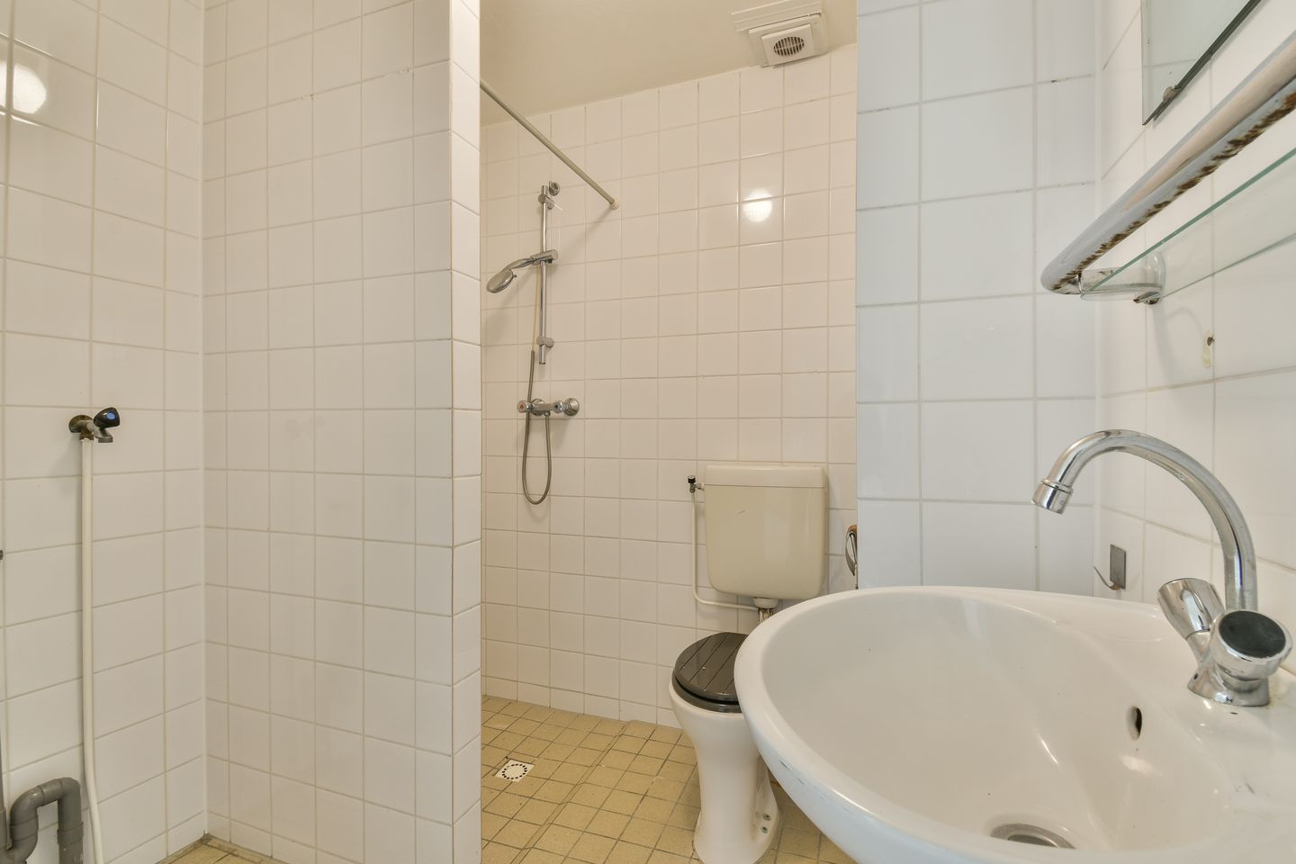 Photo 35 of Van Spilbergenstraat 18-2