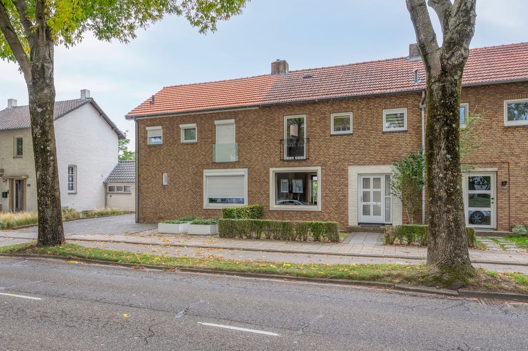 Foto 22 van Heerlenerweg 21