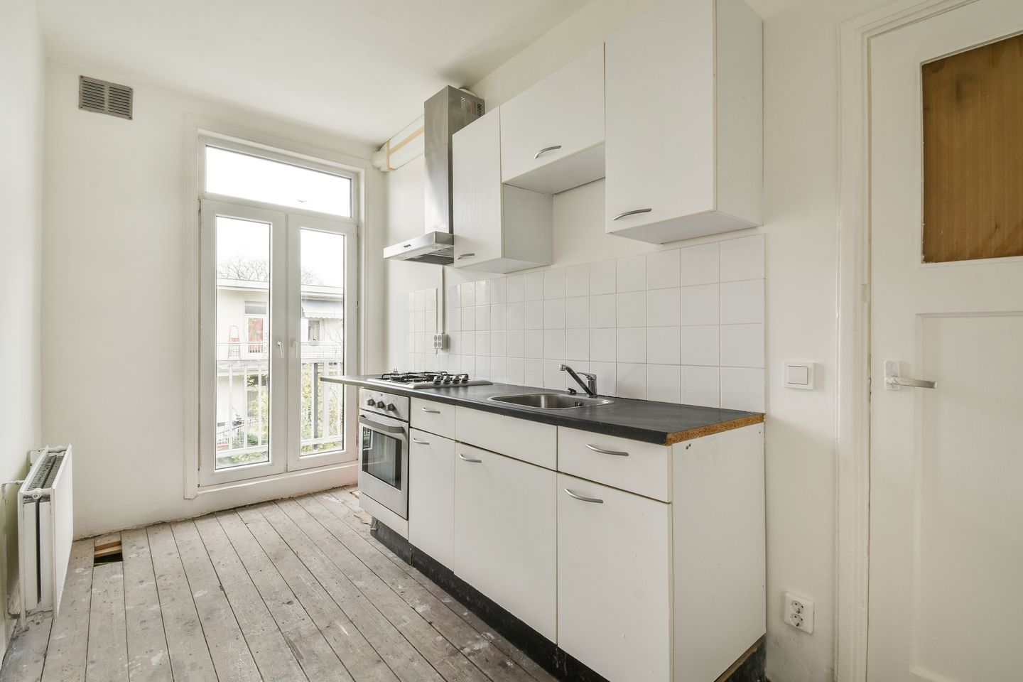 Photo 29 of Van Spilbergenstraat 18-2