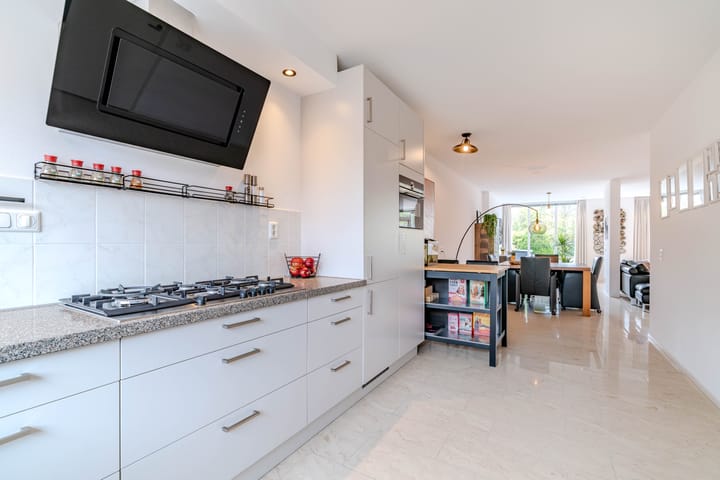 Photo 14 of Azijnmakerstraat 4