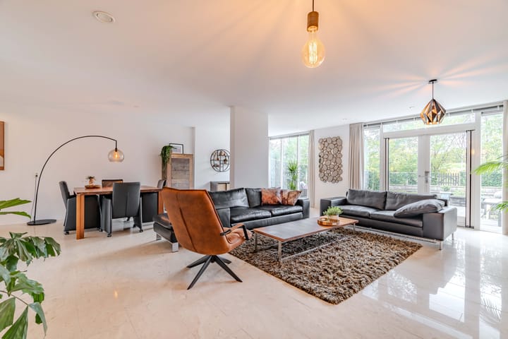 Photo 17 of Azijnmakerstraat 4