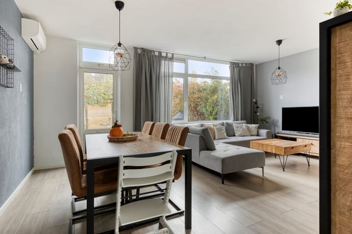 Photo 4 of Dokter Bauerstraat 96