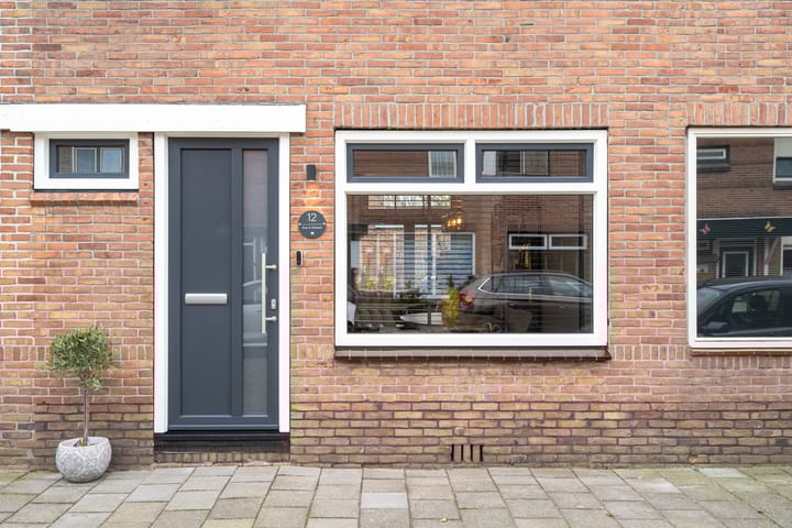 Foto 8 van Van Wassenaerstraat 12