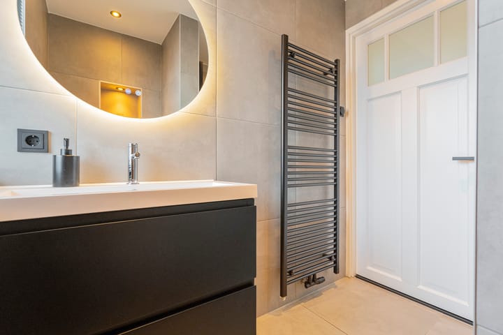 Foto 45 van Van Wassenaerstraat 12