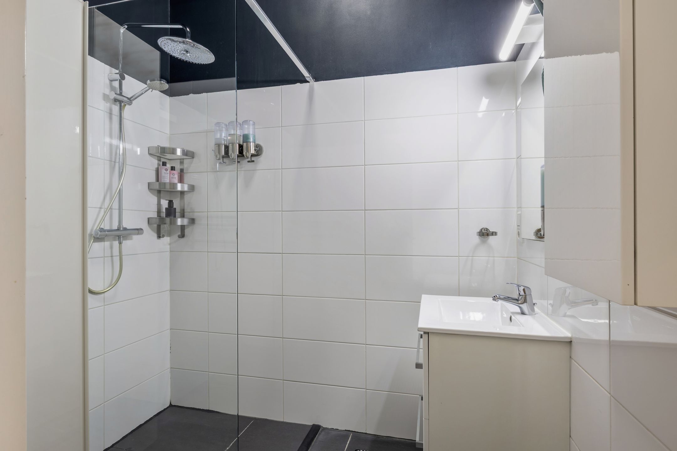 Foto 21 van Spoorstraat 12