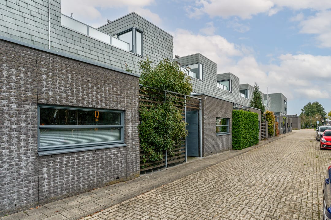 Foto 2 van Van Leuffenpad 6