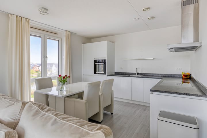 Photo 8 of Veenraden 113