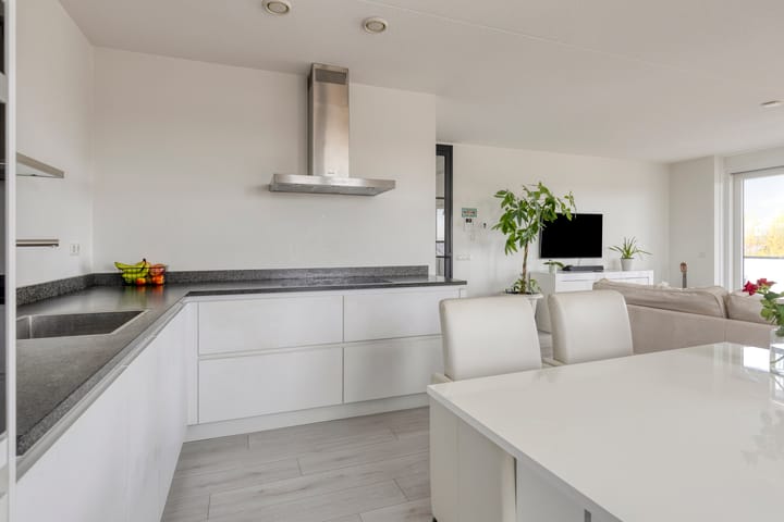 Photo 9 of Veenraden 113