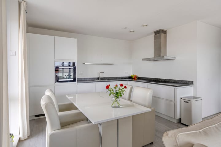 Photo 10 of Veenraden 113