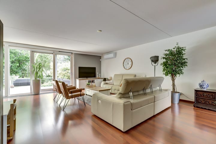 Foto 4 van Drouwenstraat 60