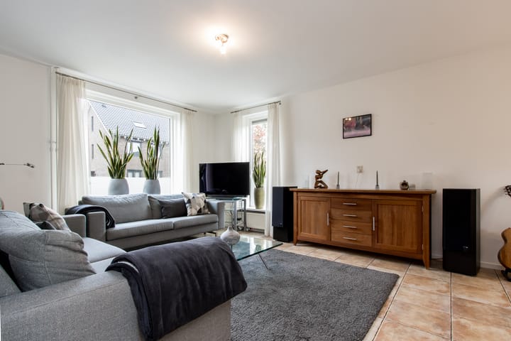 Photo 16 of Snellenweer 12