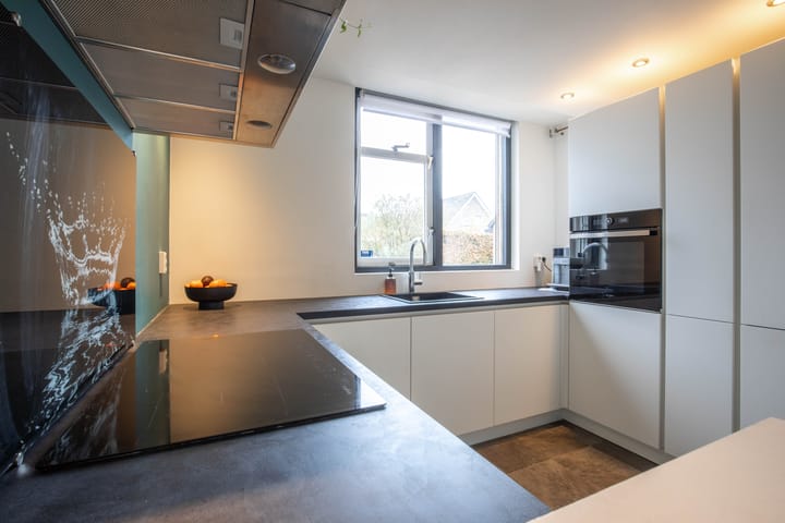 Photo 13 of Marconistraat 27