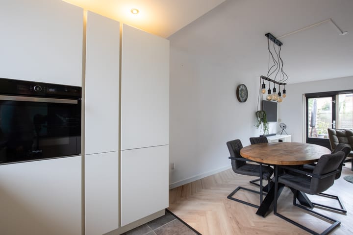 Photo 14 of Marconistraat 27