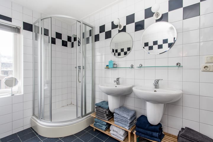 Photo 36 of Snellenweer 12