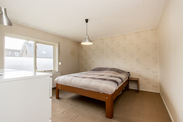 Photo 40 of Snellenweer 12