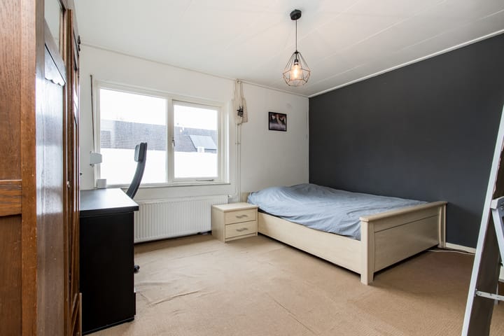 Photo 43 of Snellenweer 12