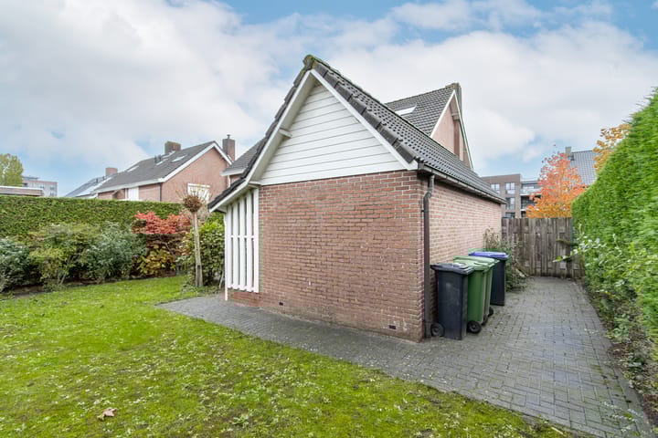 Photo 55 of Snellenweer 12