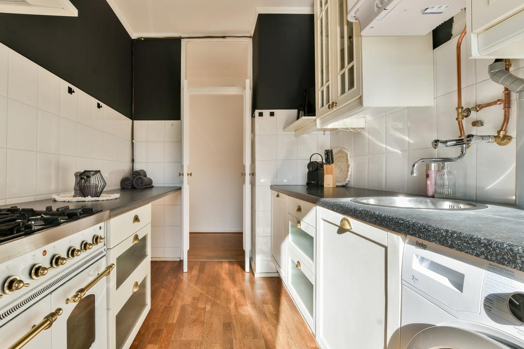 Foto 13 van Waterlooplein 153