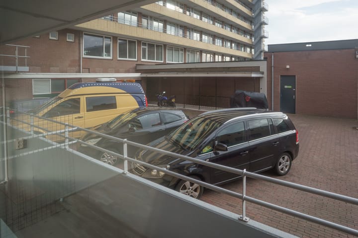 Foto 8 van Van Adrichemstraat 7