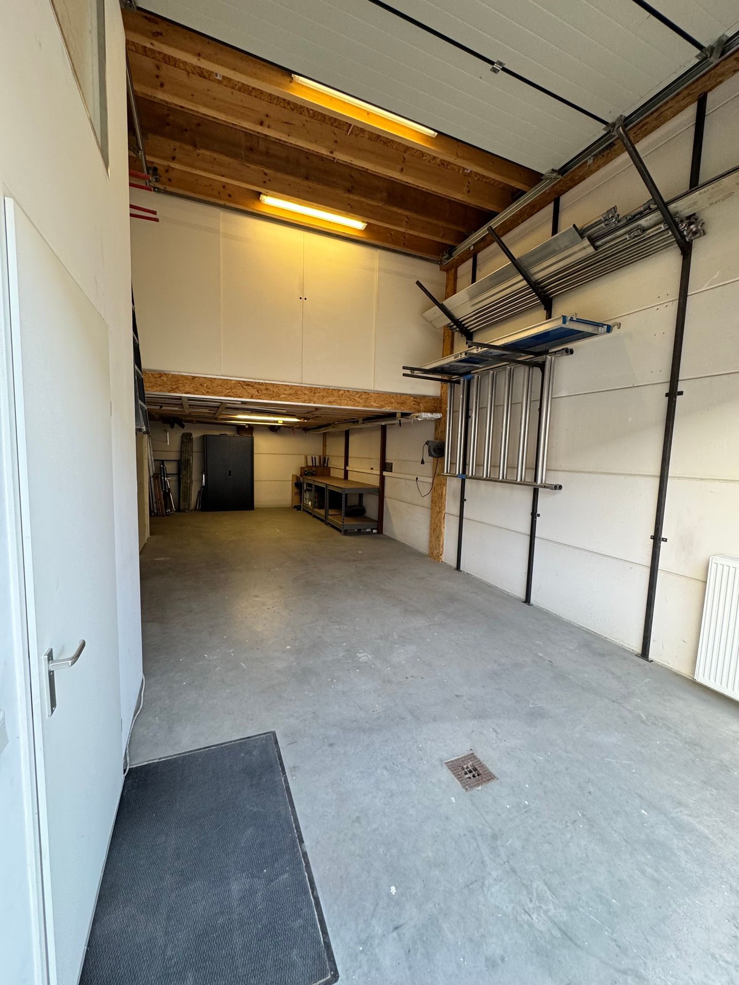 View photo 5 of Industrieweg 3-H