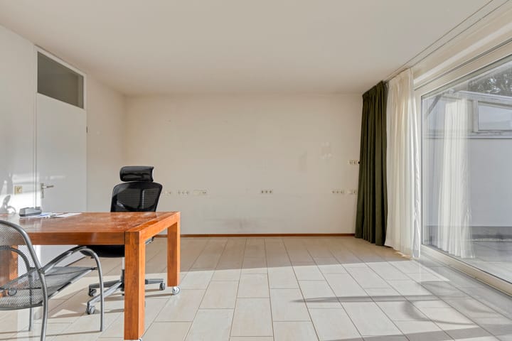 Foto 8 van Leemwierde 186