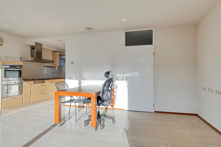 Foto 11 van Leemwierde 186