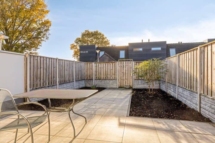 Foto 16 van Leemwierde 186