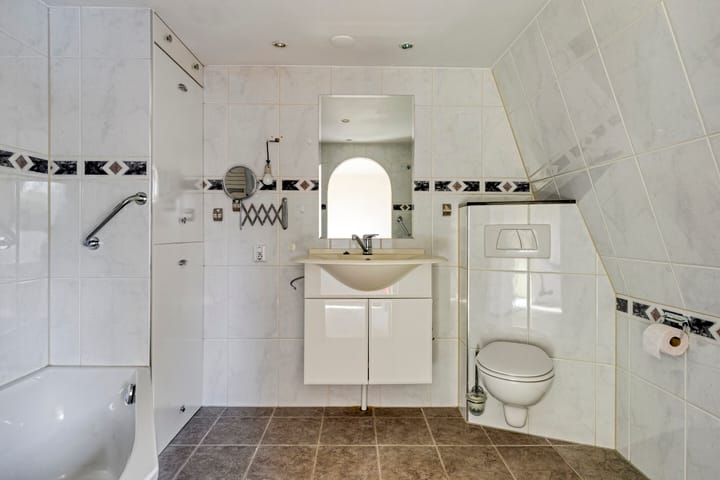 Foto 25 van Leemwierde 186