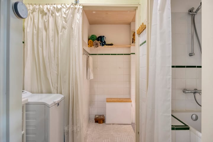 Photo 14 of Oranjeboomstraat 50-B