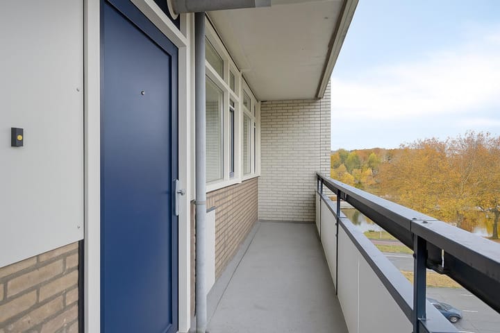 Foto 20 van Hisveltplein 64