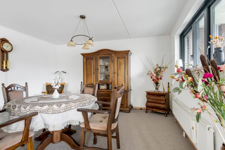 Foto 10 van Grotestraat 128-01