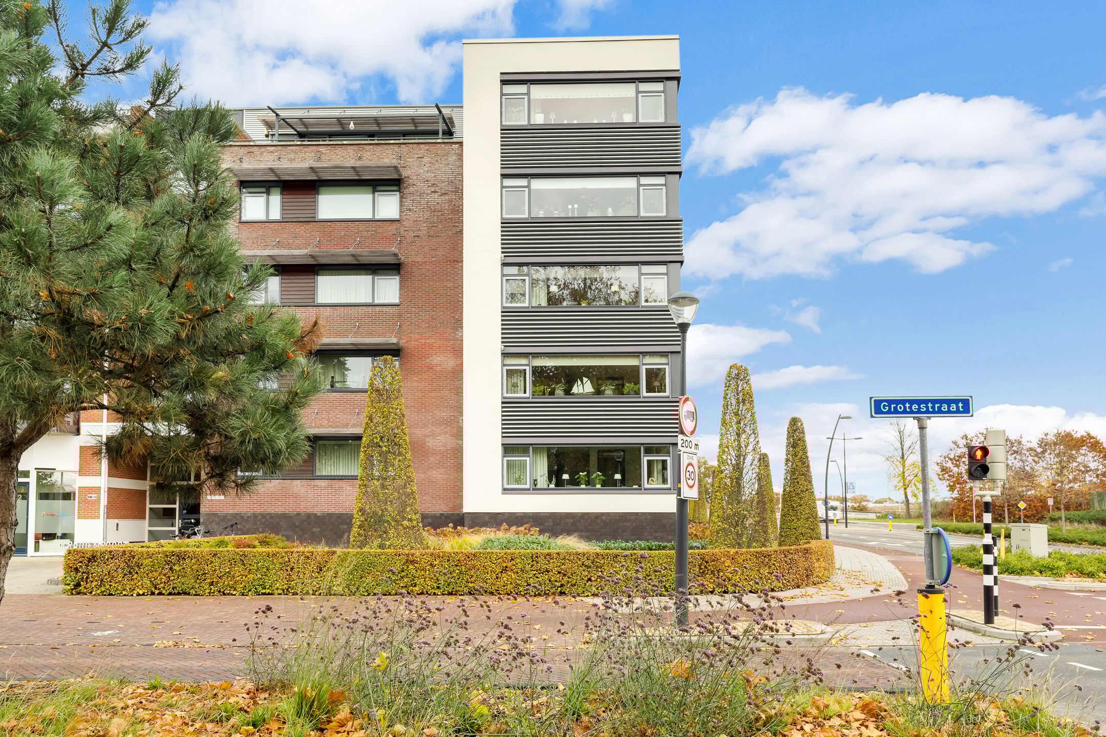 Foto 27 van Grotestraat 128-01
