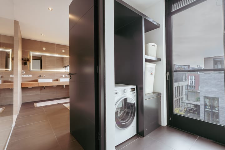 Foto 41 van Bert Haanstrakade 398