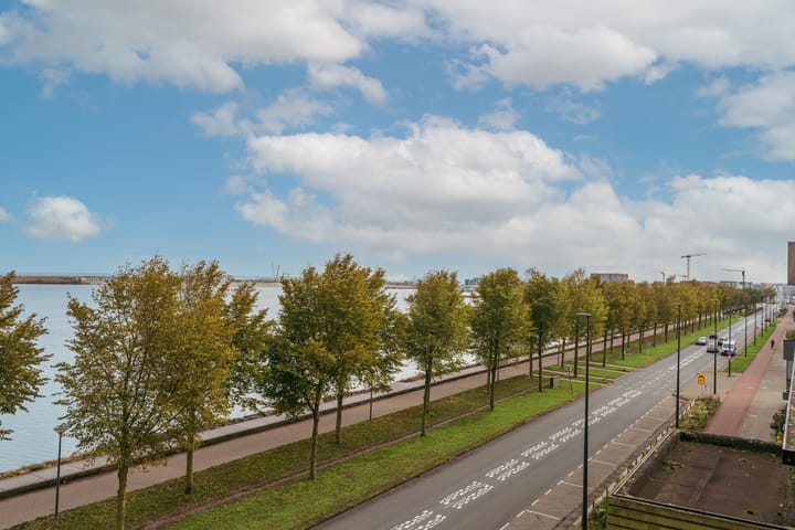 Foto 52 van Bert Haanstrakade 398