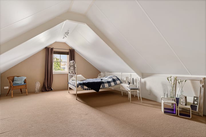 Foto 38 van Bisschopsstraat 7