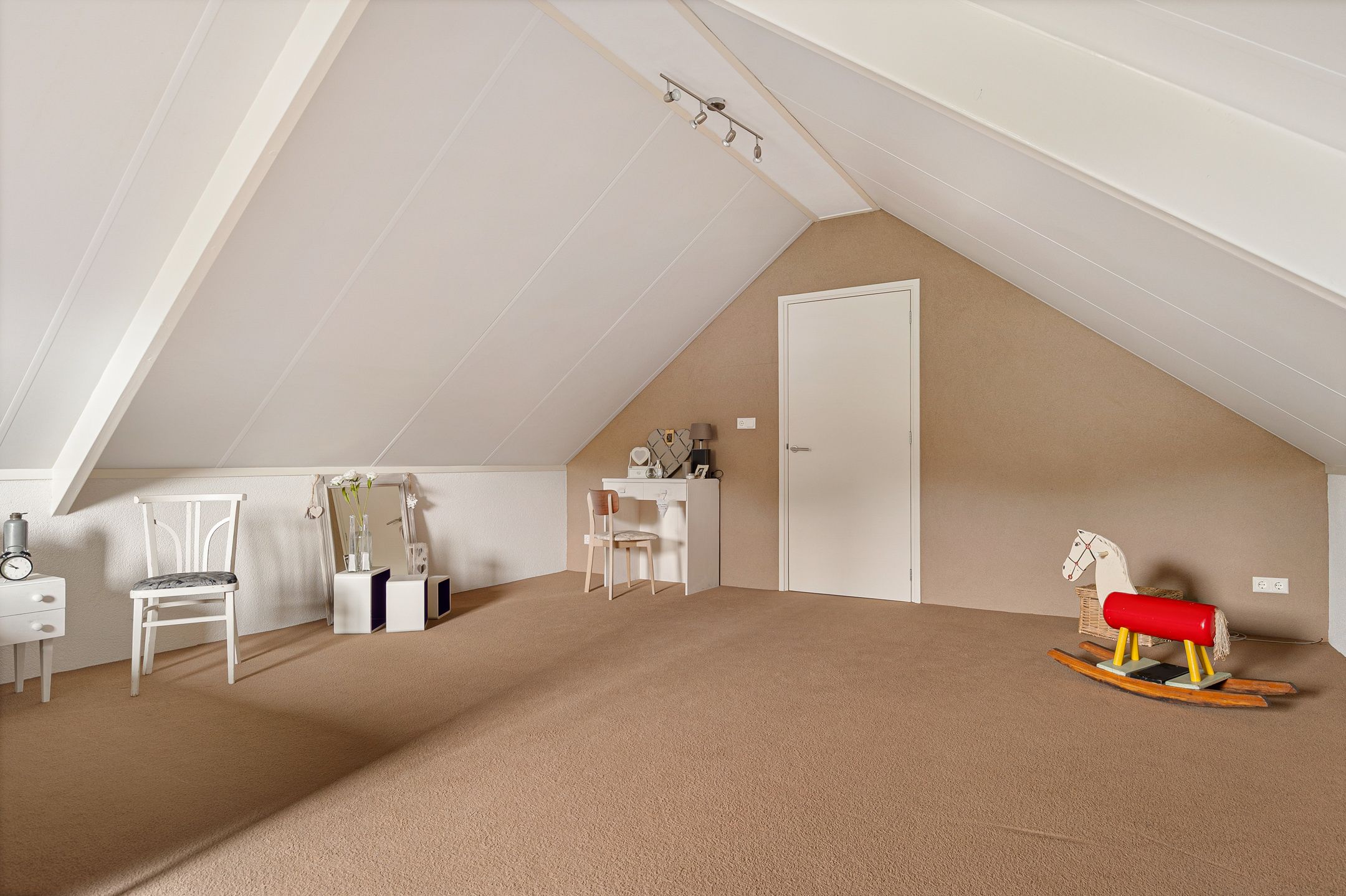 Foto 39 van Bisschopsstraat 7