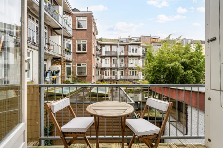 Photo 13 of Van Beuningenstraat 202-1