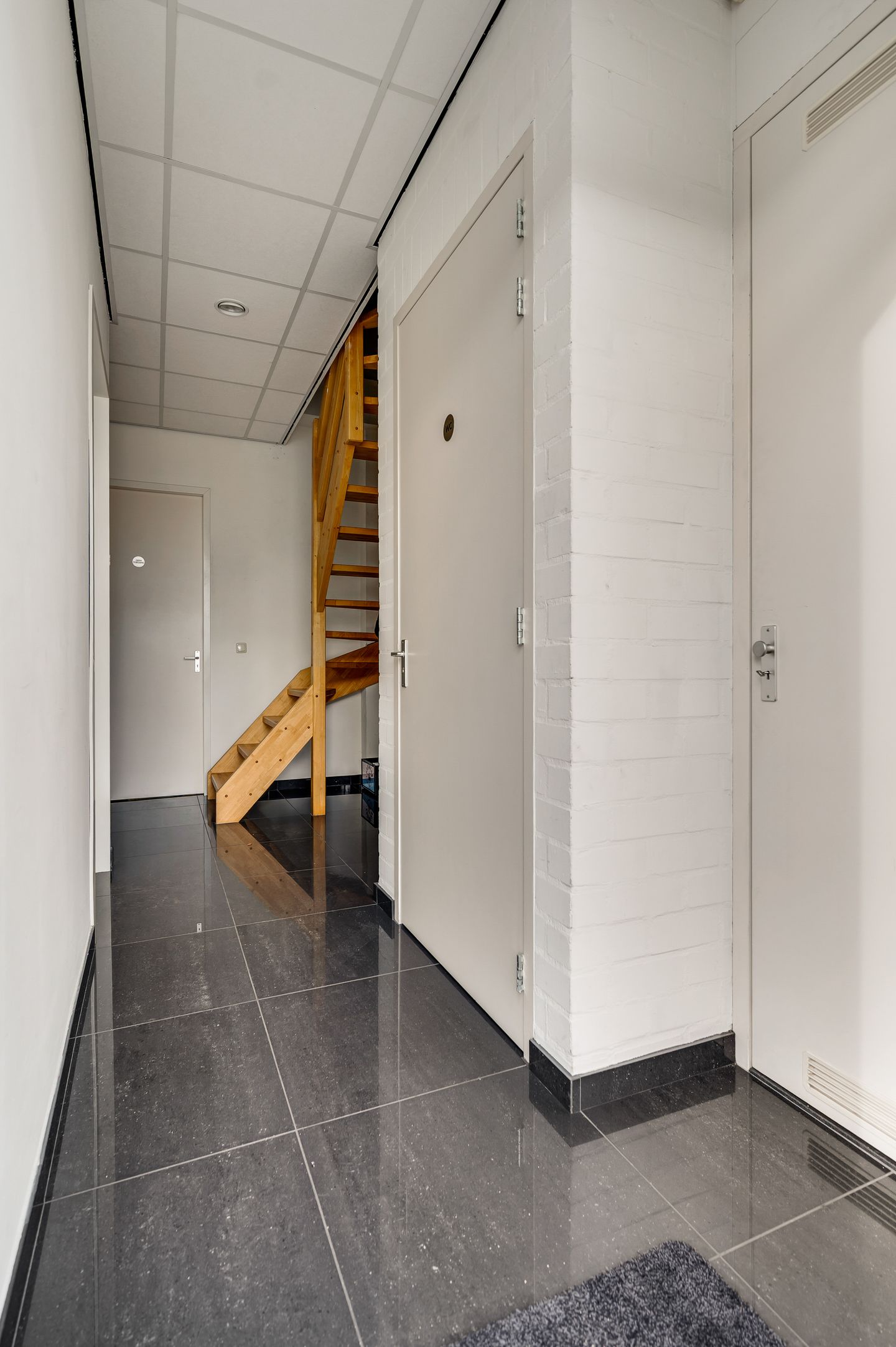 Bekijk foto 3 van Magnesiumstraat 16-A